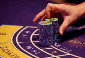 casinoroyal APP တွင် ကစားနိုင်သော ဂိမ်းအမျိုးအစားများ
